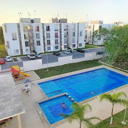 Xaman Ha Alojamiento Vacacional Con Piscina